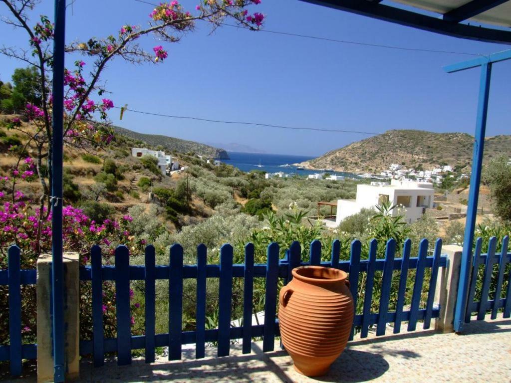 Villa Costa Studios Vathi  Esterno foto